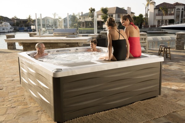 What are the Best 6-Person Hot Tubs?